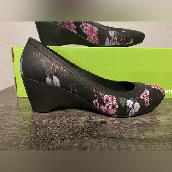 Black Floral Crocs Wedges - Picture 2 of 10